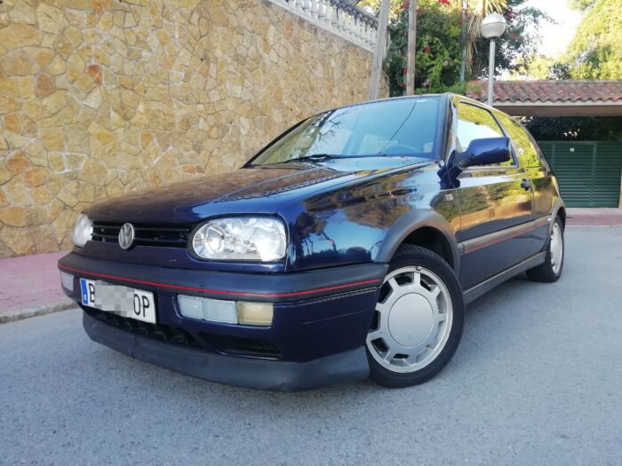 VOLKSWAGEN Golf III GTI 20 Aniversario
