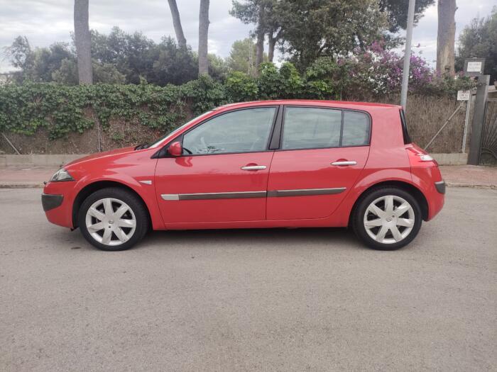 RENAULT MEGANE 2.0T 165CV - Imagen 2