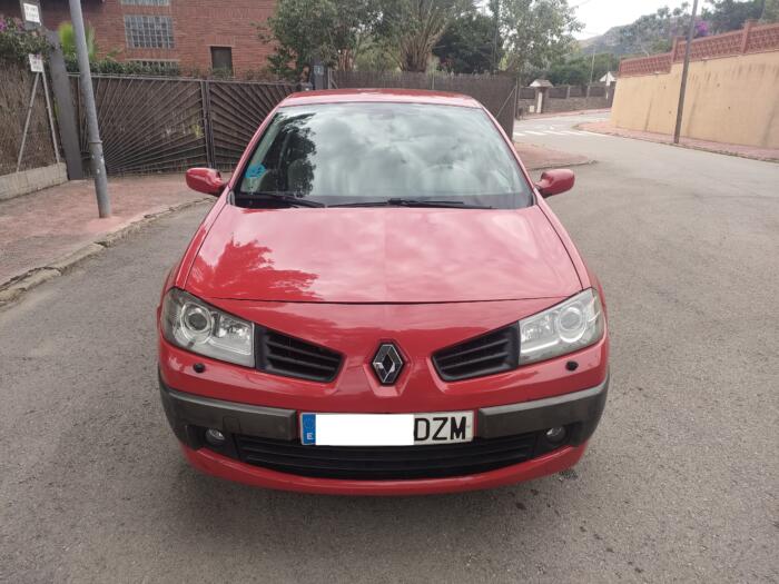 RENAULT MEGANE 2.0T 165CV - Imagen 8