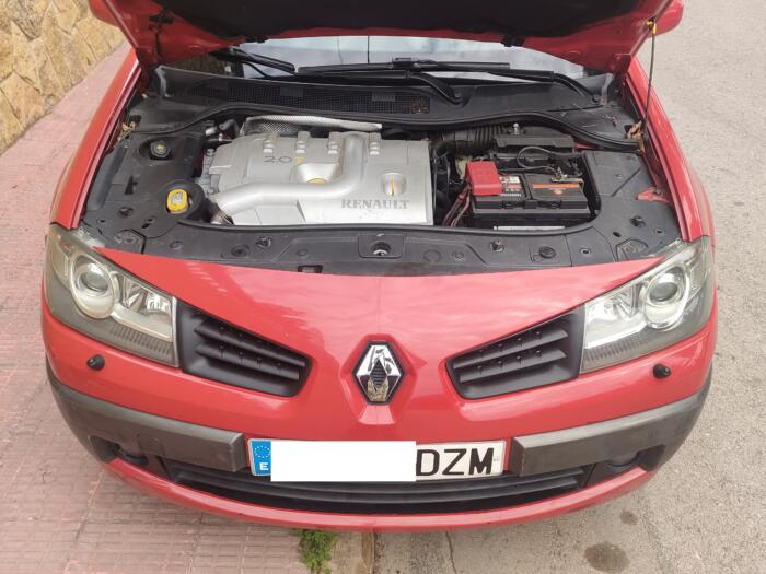 RENAULT MEGANE 2.0T 165CV - Imagen 12