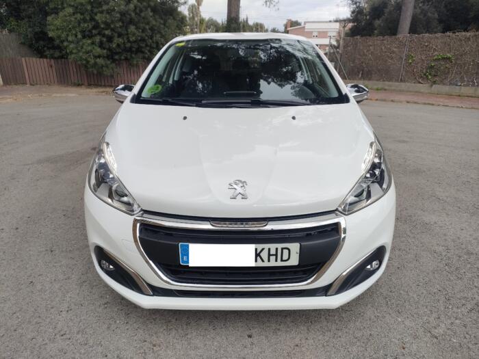 PEUGEOT 208 - Imagen 8