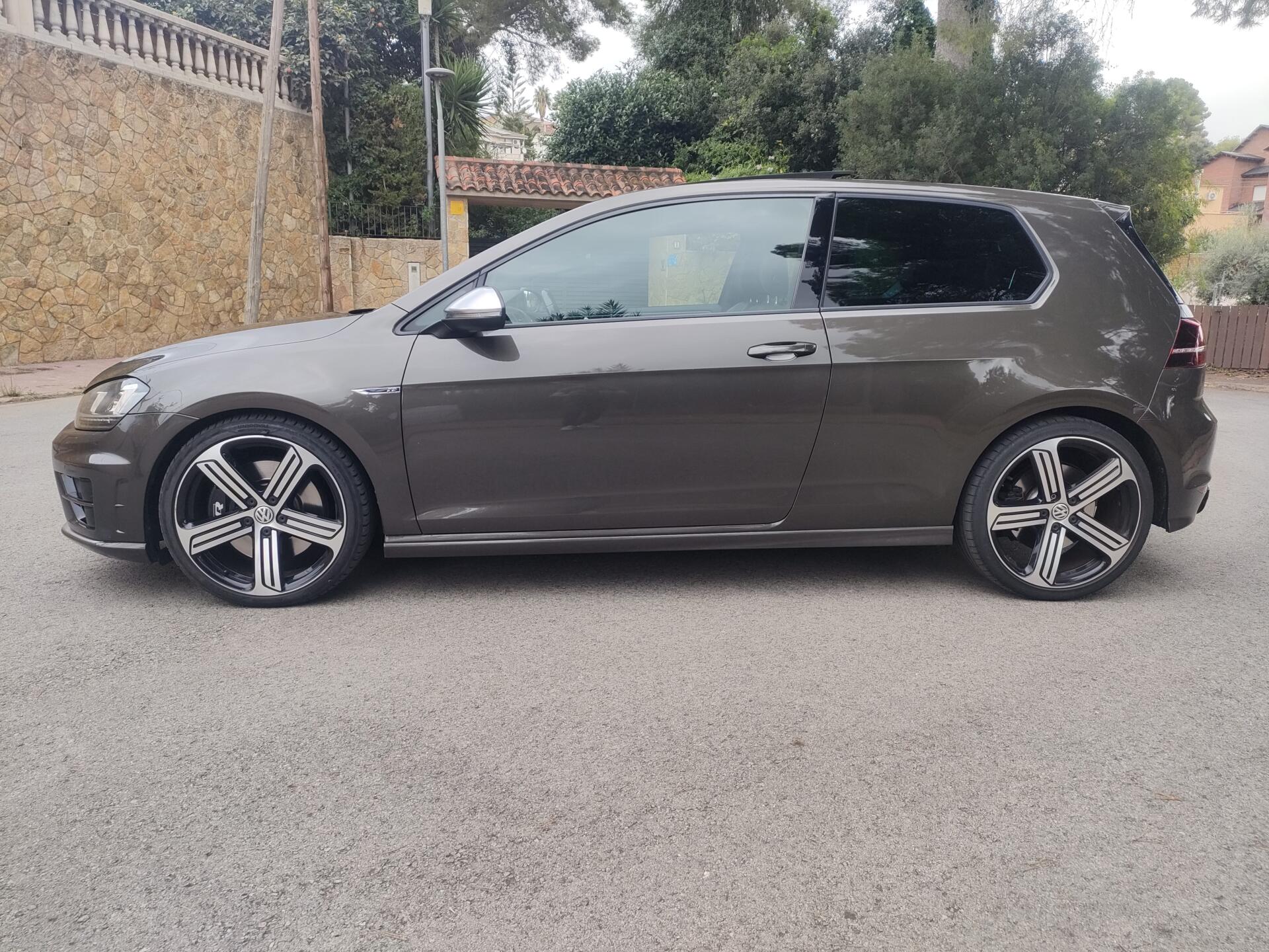 VOLKSWAGEN GOLF R - Imagen 2