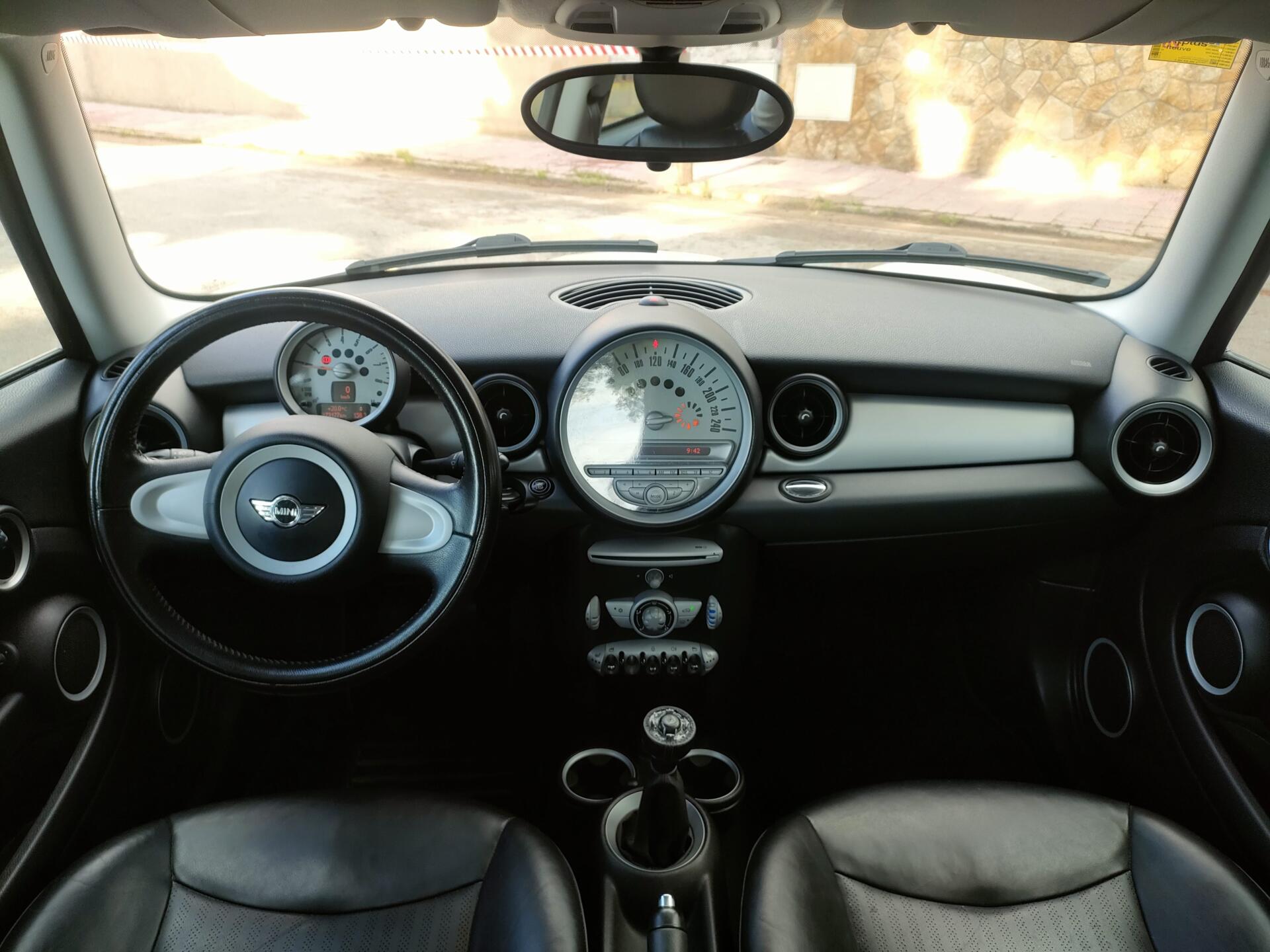 MINI Cooper 1.4 - Imagen 10