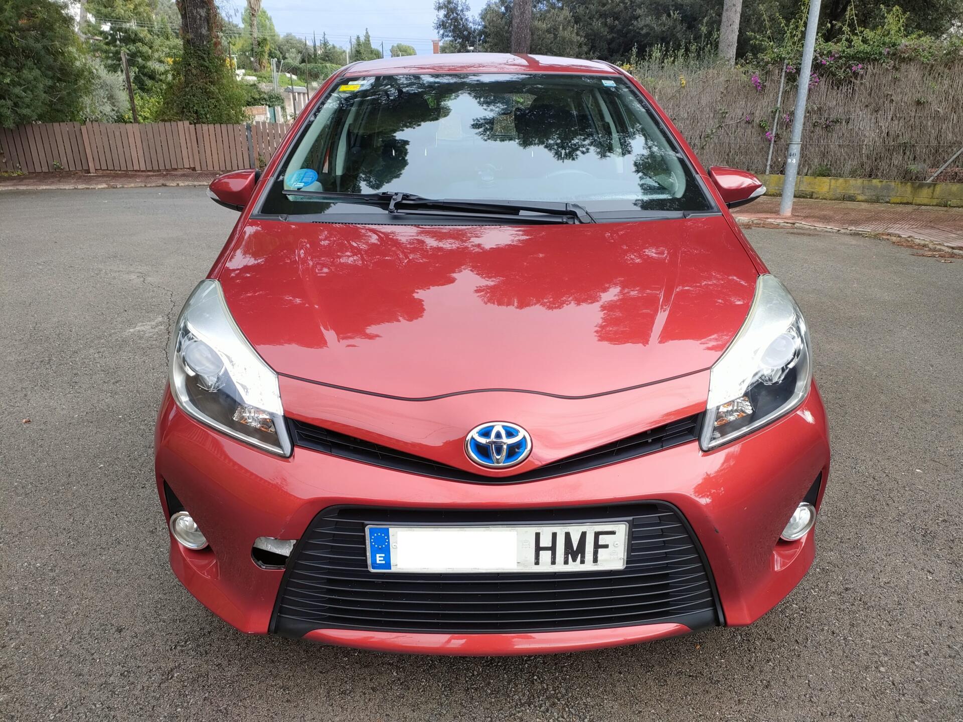 TOYOTA Yaris Hybrid - Imagen 8