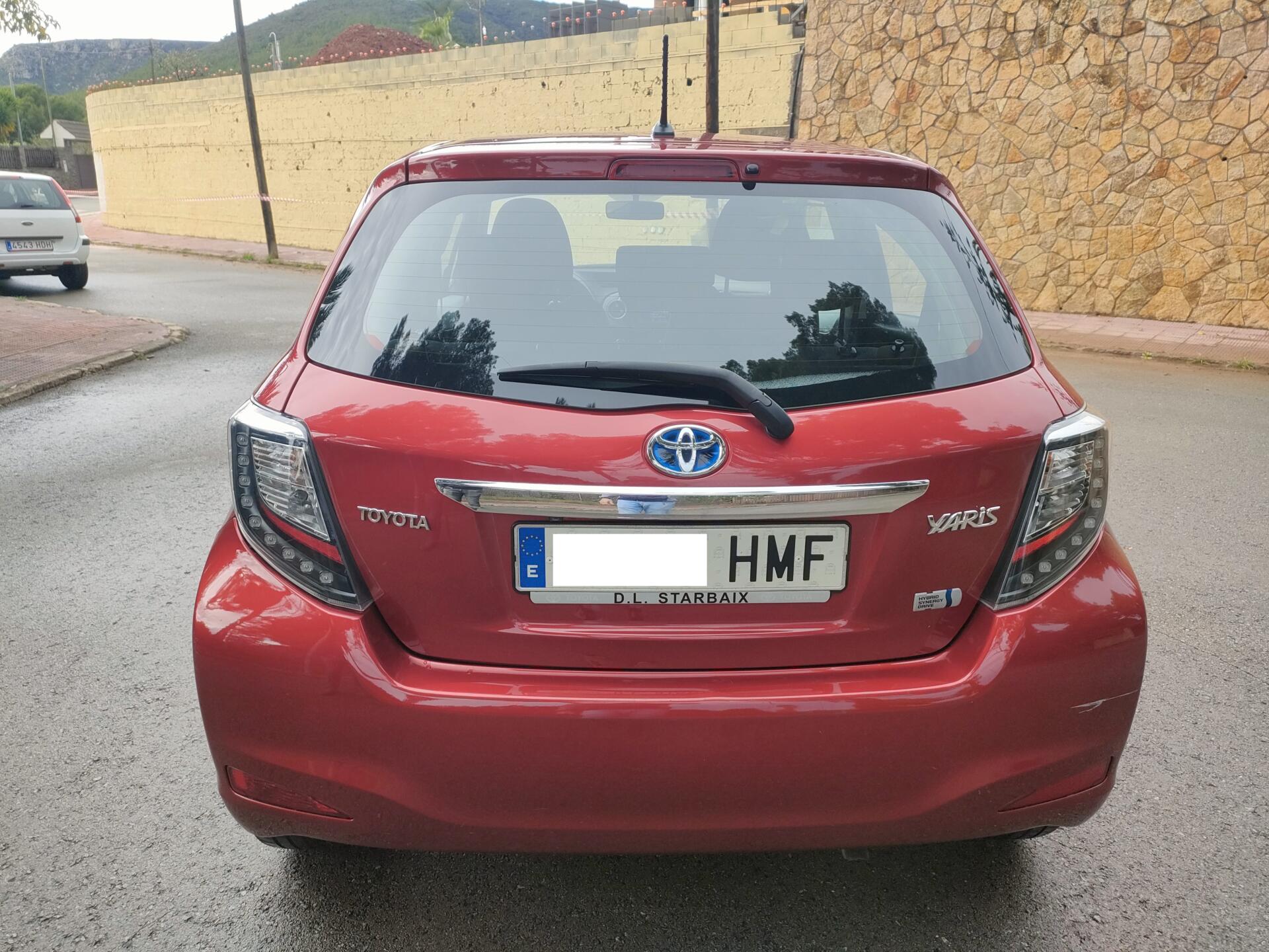 TOYOTA Yaris Hybrid - Imagen 4