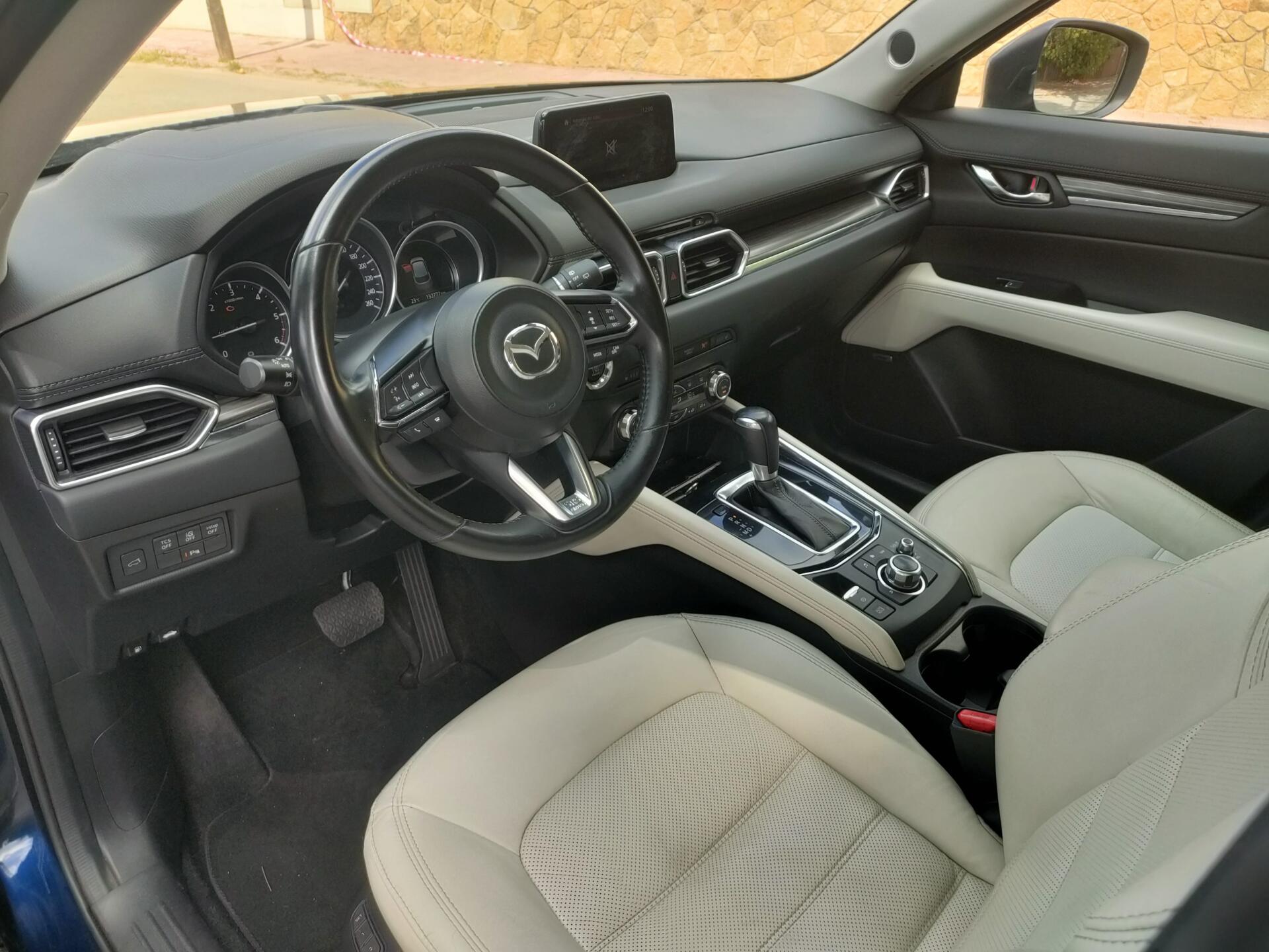 Mazda CX-5 4WD Luxury - Imagen 5