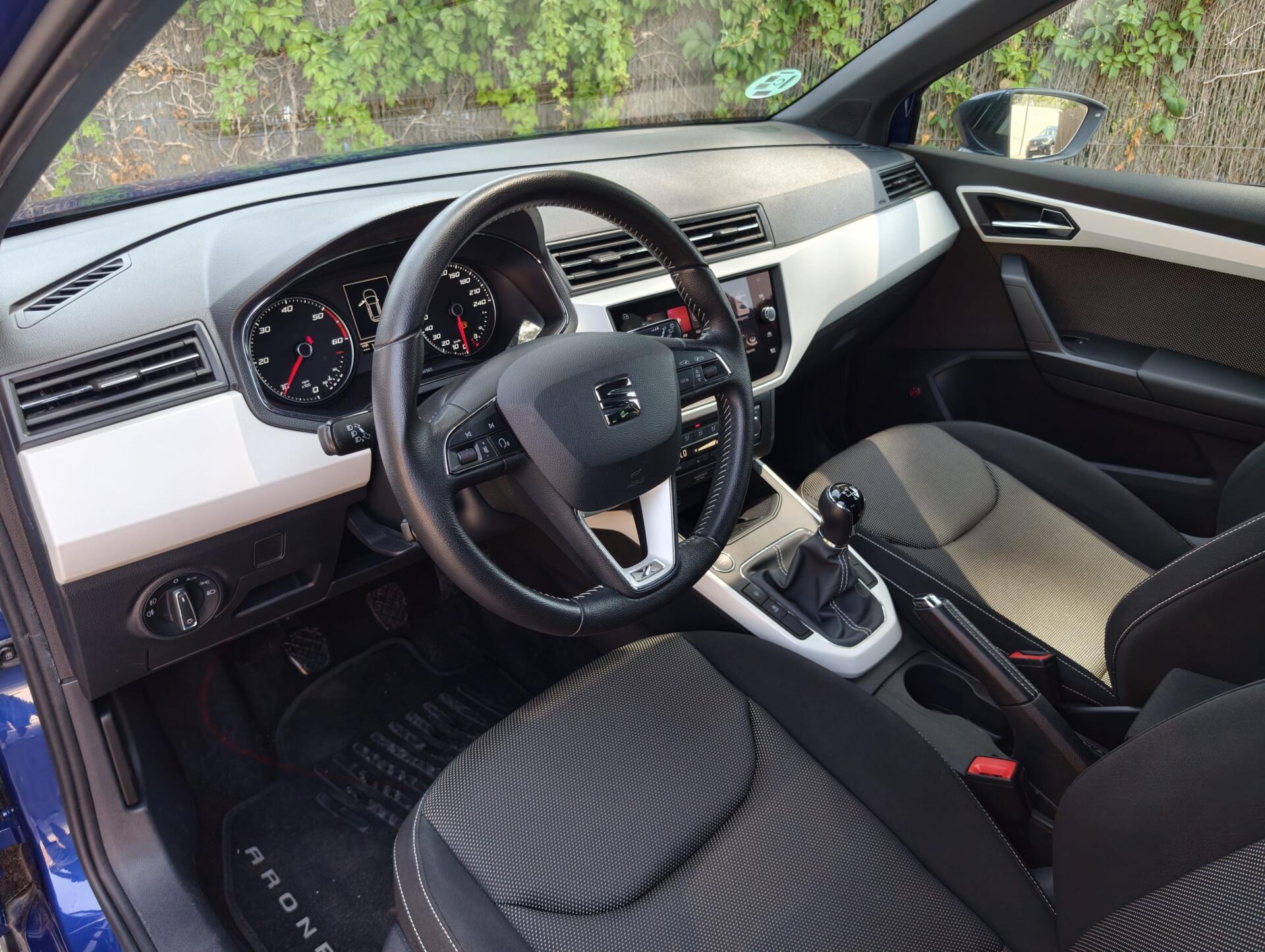 SEAT Arona 1.6 TDI - Imagen 5