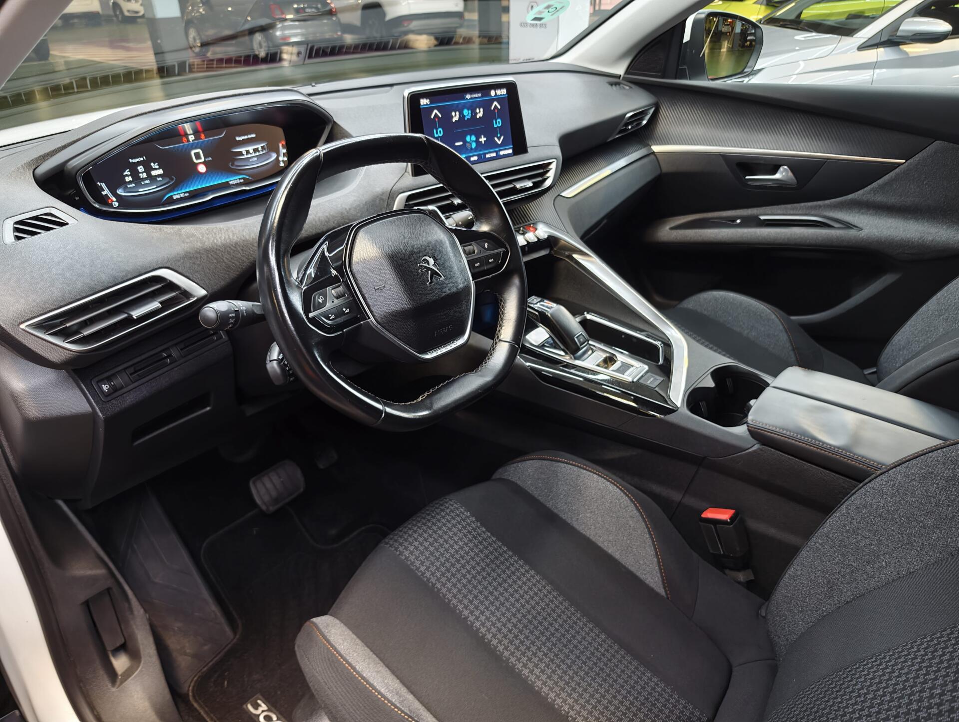 Peugeot 3008 EAT8 - Imagen 5