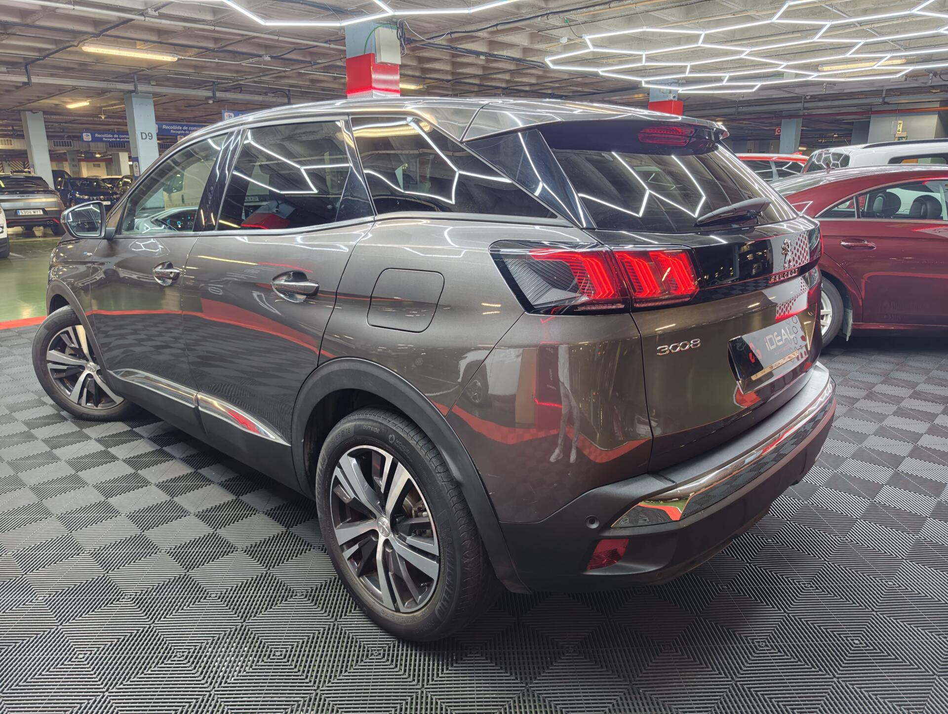 Peugeot 3008 Hybrid - Imagen 3